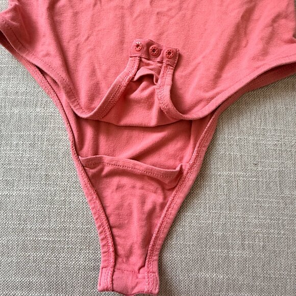 B&SH PINK bodysuit Size 0 - Picture 7 of 8